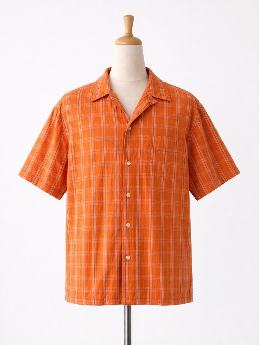 🌼 3/$15 SALE Izod Orange Plaid Short-Sleeve Button-Down Shirt